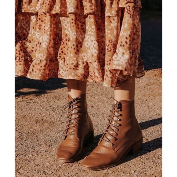 Lace up ankle booties boots camel brown leather heeled heels - Picture 6 of 11